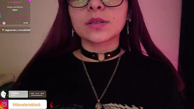 Chatroom XXX en direct de littlevalerie