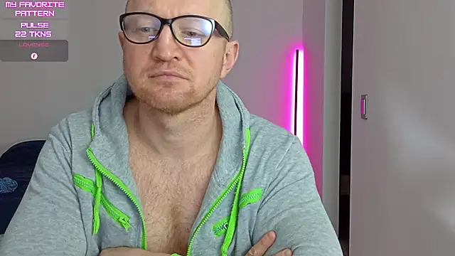Chat +18 de kevintyler69 ao vivo