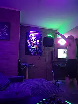 chronic_vibez Pertunjukan Webcam