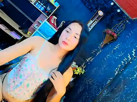 JillianWard17 Show Webcam