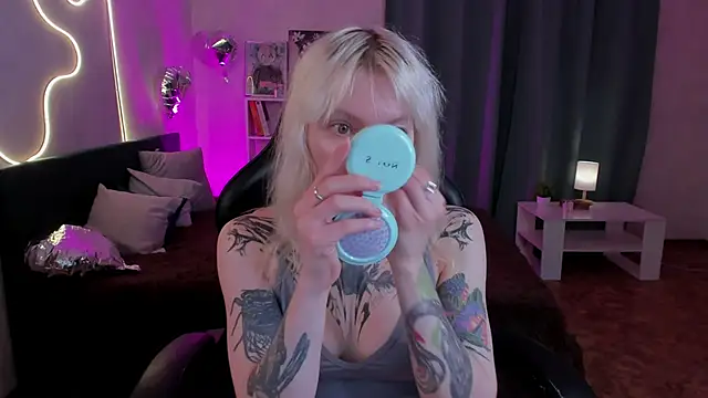 tattoo_art_baby Chat XXX in diretta