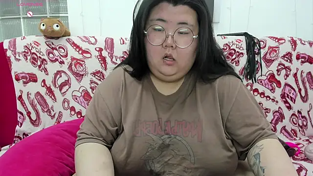 Nadine_asian Live XXX-Chat