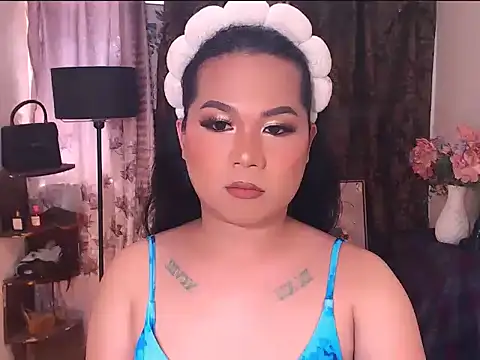yoursexyasiantsxx 现场XXX聊天