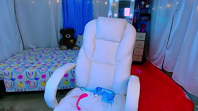 DanielaLati Pertunjukan Webcam
