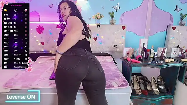 Zaly_matureのライブXXXチャット