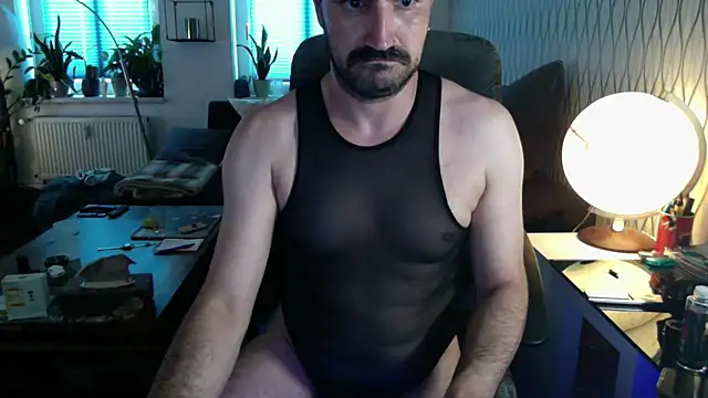 tomz0819 Chat XXX in diretta