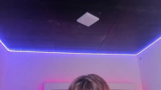 Živý XXX chat adhalee_js