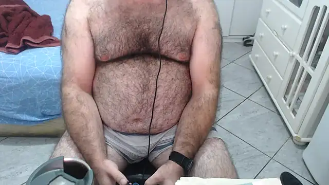 Chat +18 de MysterBearMG ao vivo