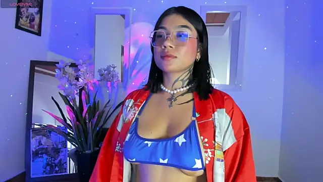 Chatroom XXX en direct de Dimitra_hells