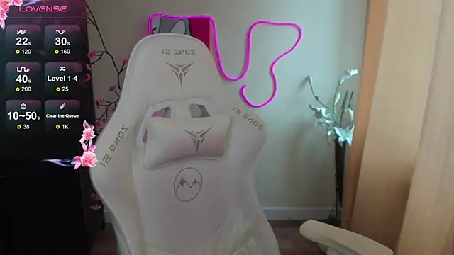 InfernoKitten 라이브 XXX 채팅