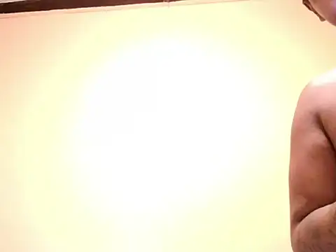 Queen_BootyXXX: απευθείας συνομιλία ΧΧΧ