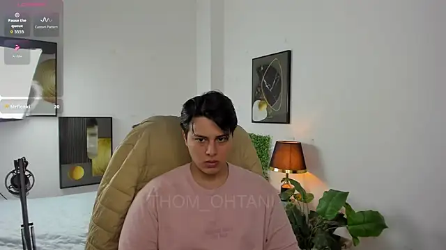 Show de Thom_Ohtani na webcam