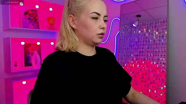 StephanieSweety Live XXX-chat