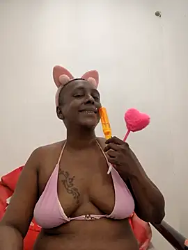 mamakarma1403's Live XXX Chat