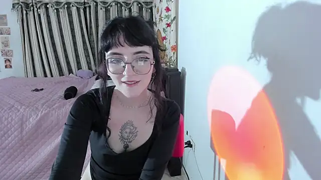 Онлайн чат XXX AfroditaLeclair