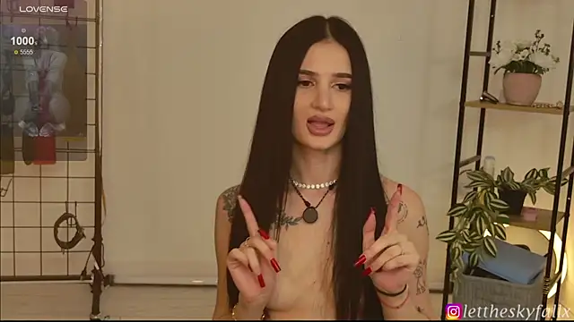 lettheskyfallx's Live XXX Chat