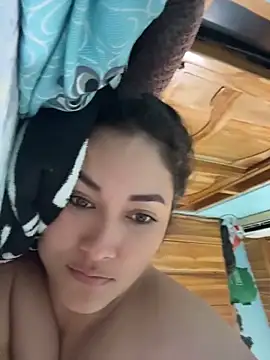 Chat XXX ao vivo de Tatiana123_