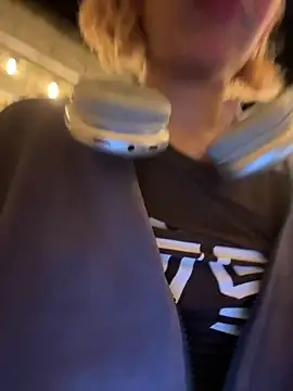 SweetBunnyGF live XXX chat