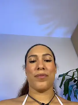 onlyemily_ – Naživo XXX chat