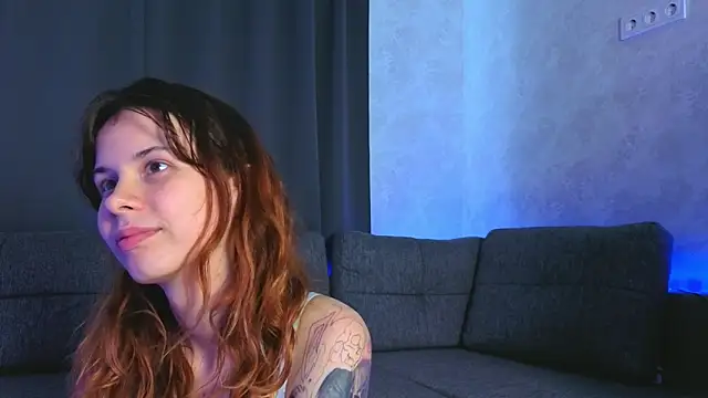 GirlNextDoorTV: απευθείας συνομιλία ΧΧΧ