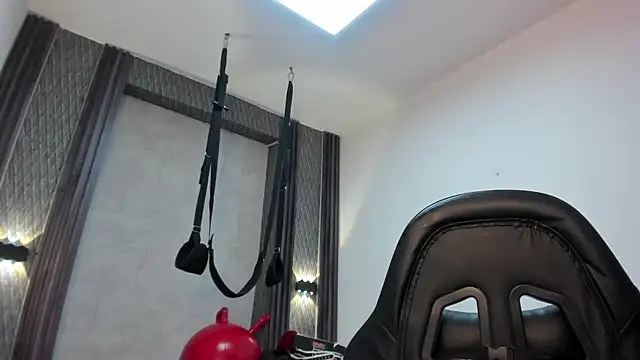 Chat +18 de selene_red_ ao vivo