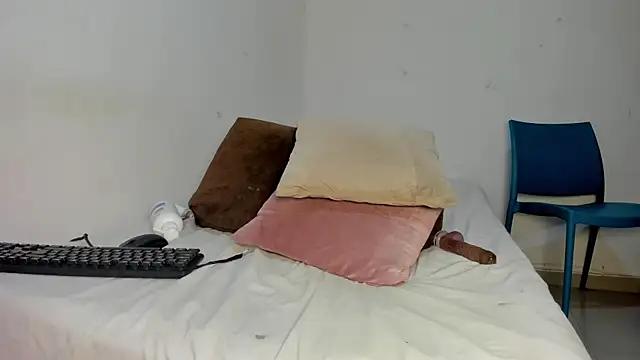 Maya_Grahamn Live XXX chat