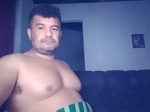 tarra122 – Naživo XXX chat