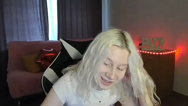 EnigmaSee 라이브 XXX 채팅