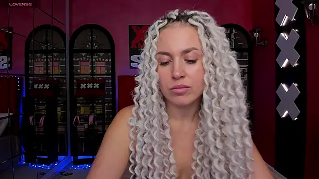 แชท XXX สดของ Fire__Dancer