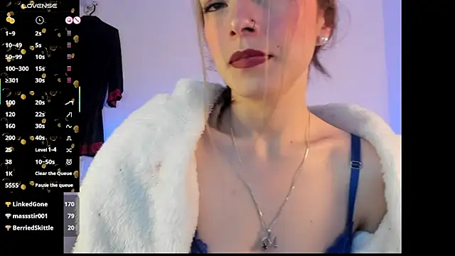 Chatroom XXX en direct de Mia_Victoria22