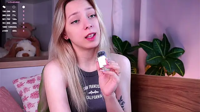 LeeryWonder – Naživo XXX chat