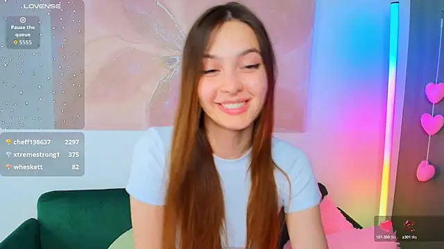 Chat XXX en directo de Adele_Farrell