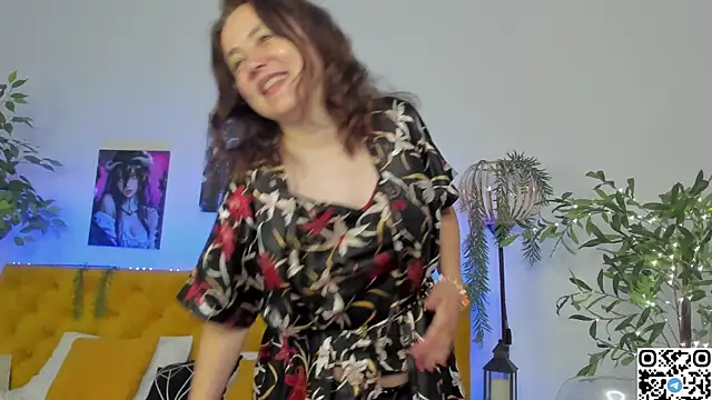 Kira_Adler 라이브 XXX 채팅