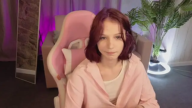 AliceJohansone – Naživo XXX chat