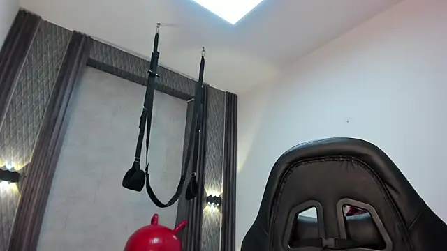 Živý XXX chat selene_red_