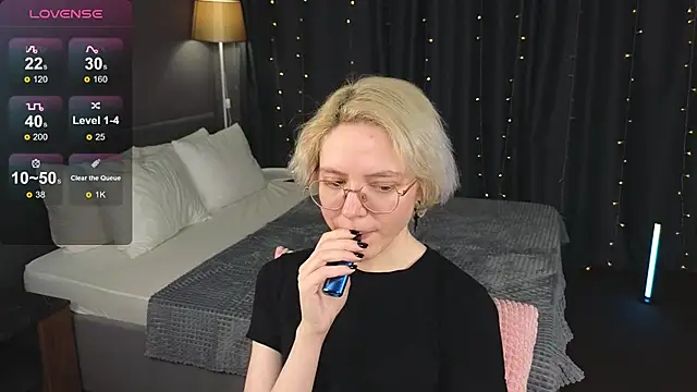 Živý XXX chat HottoKori