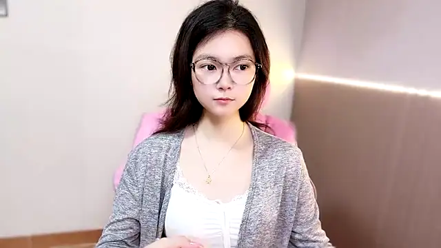 tiantian-vvv 网络视讯表演