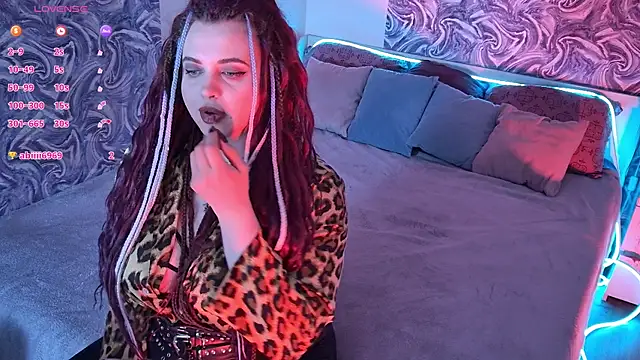 Miss_Maya_Mils Chat XXX in diretta