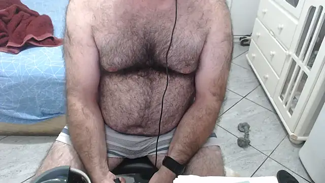 MysterBearMG Chat XXX live