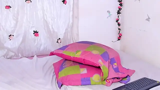 XXX chat uživo modela EvelynLuxx