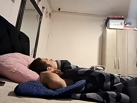Stich34p0 webcam show