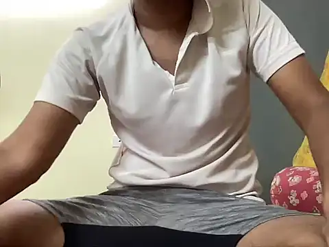 Slave_Aryan Show Webcam