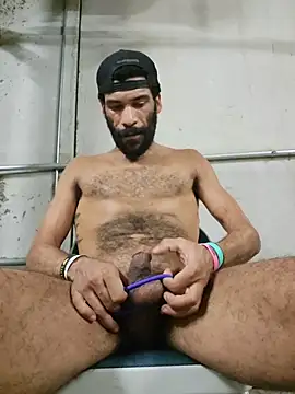 GuyInNY Chat XXX in diretta