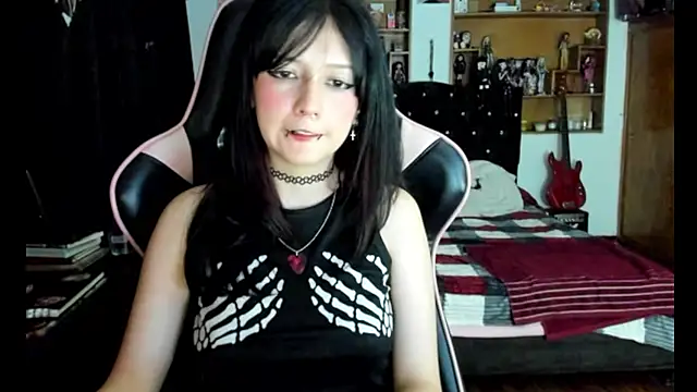 Онлайн чат XXX Maki_Zein_