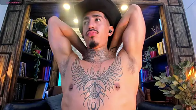 Donovan_Desmond Live XXX-chat