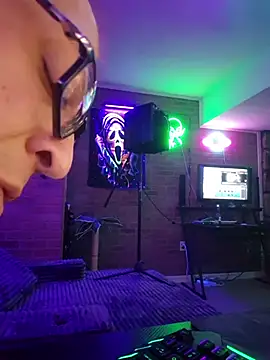 chronic_vibez Chat XXX in diretta