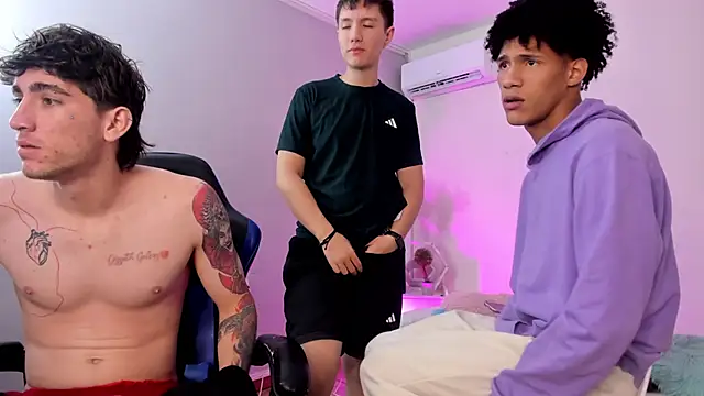 Chatroom XXX en direct de Handsomeboyss19