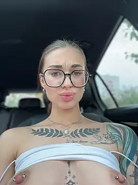 Онлайн чат XXX Charming_Ritta