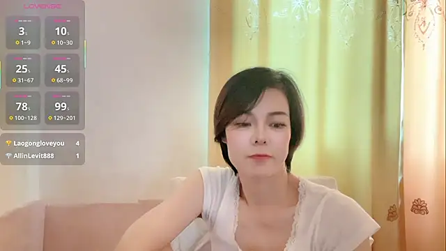 Linda-LL's Live XXX Chat