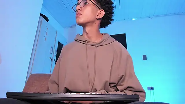 Živý XXX chat Cj_davis_